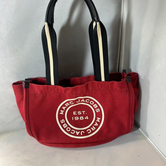 Marc Jacobs Savvy Red Canvas Logo Print Tote - Picture 1 of 7